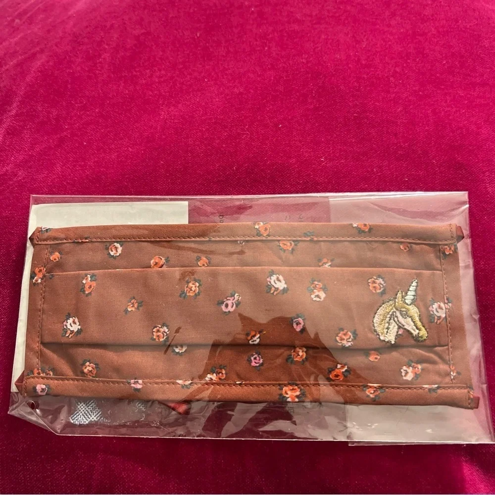 Coach Mask NWT